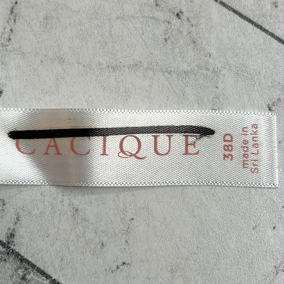 NWT Cacique Lane Bryant Womans Push-Up Bra White Boost Plunge UNDERWIRE 38D - Picture 7 of 8